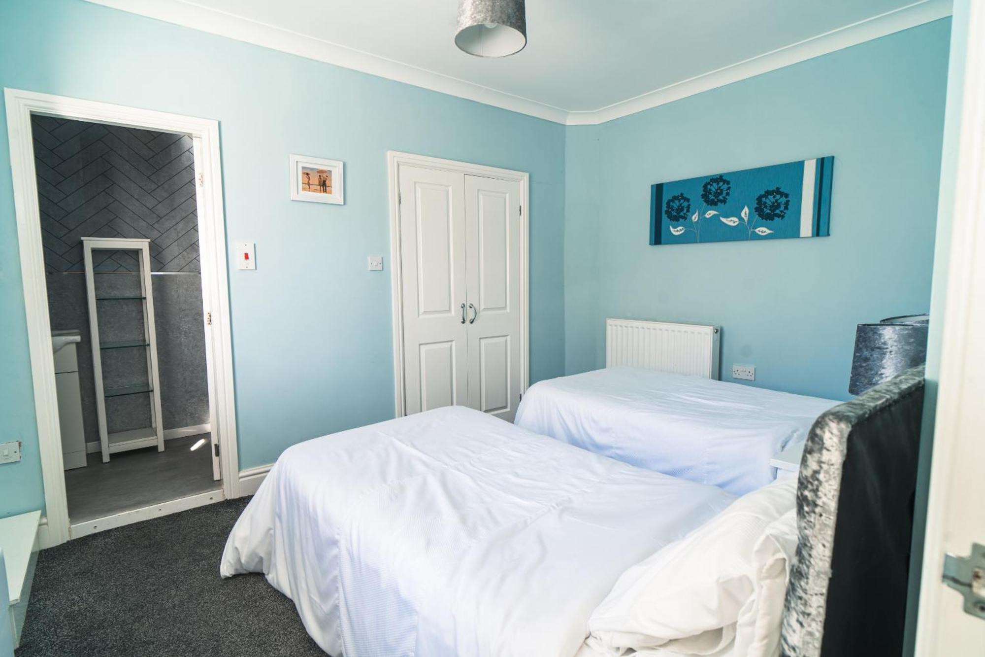Beachmount Holiday Apartments 科尔温湾 外观 照片