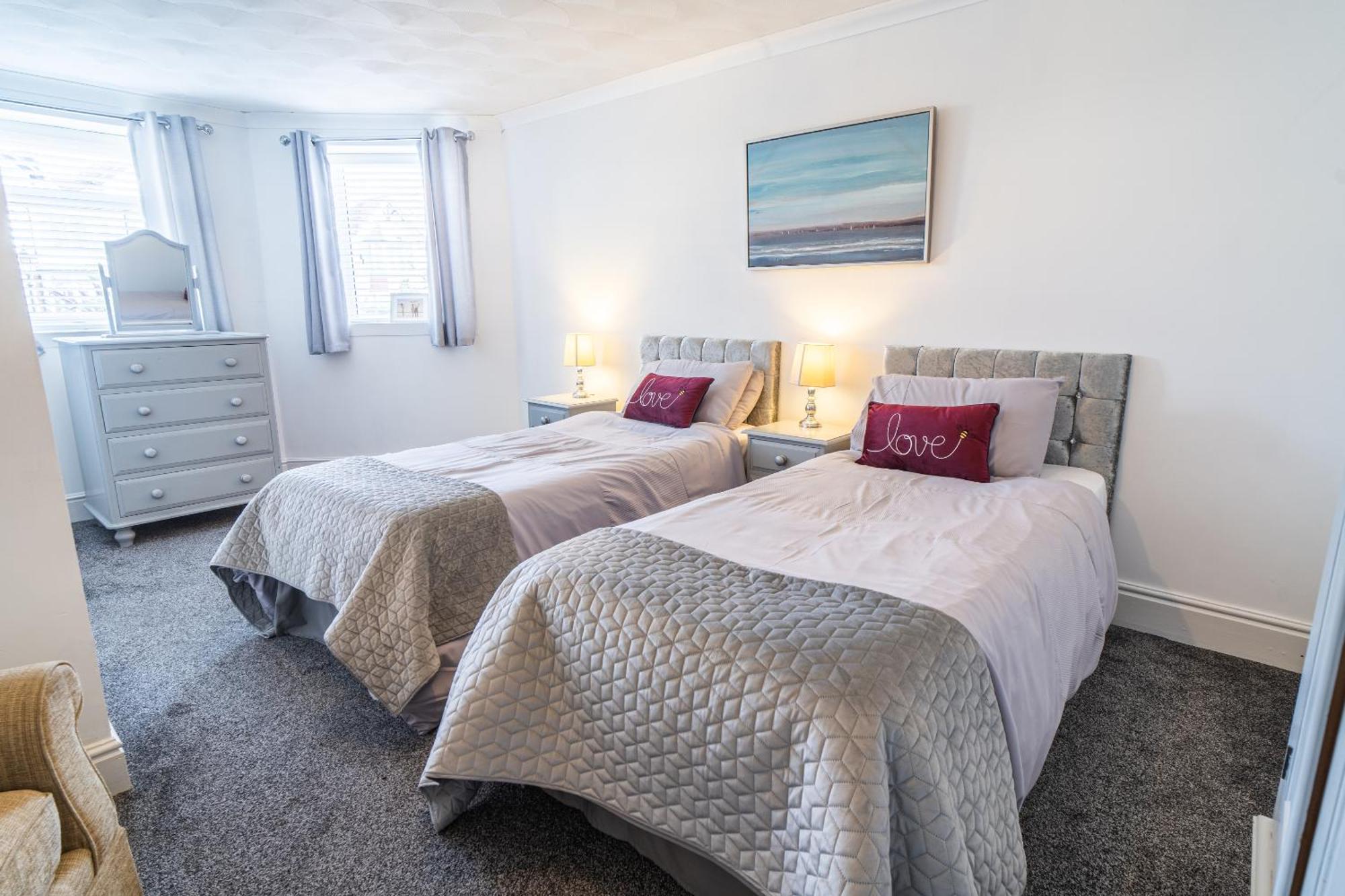 Beachmount Holiday Apartments 科尔温湾 外观 照片