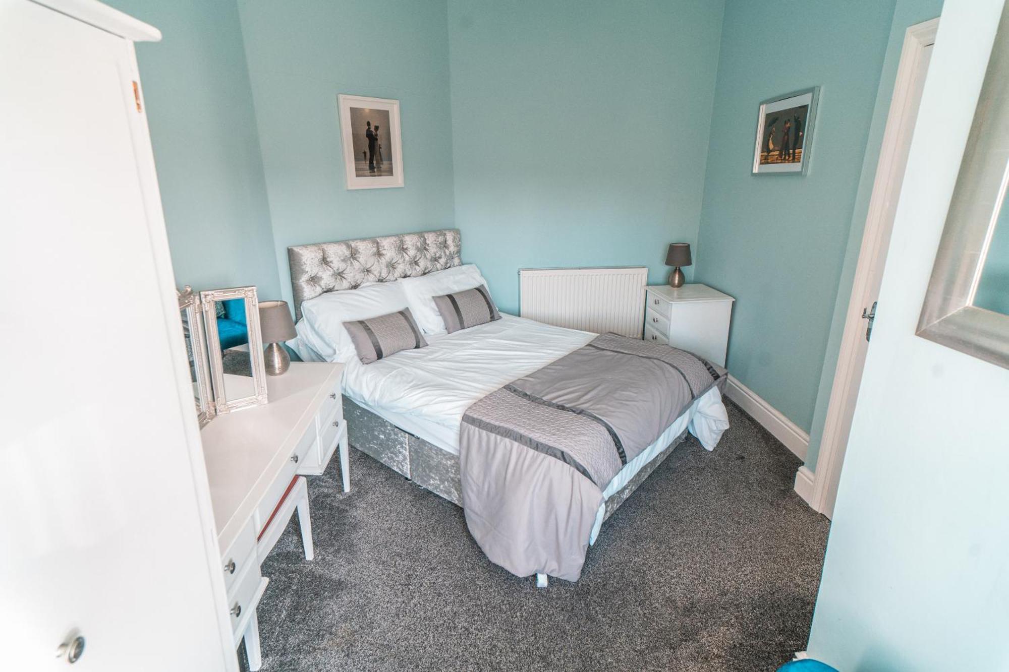 Beachmount Holiday Apartments 科尔温湾 客房 照片