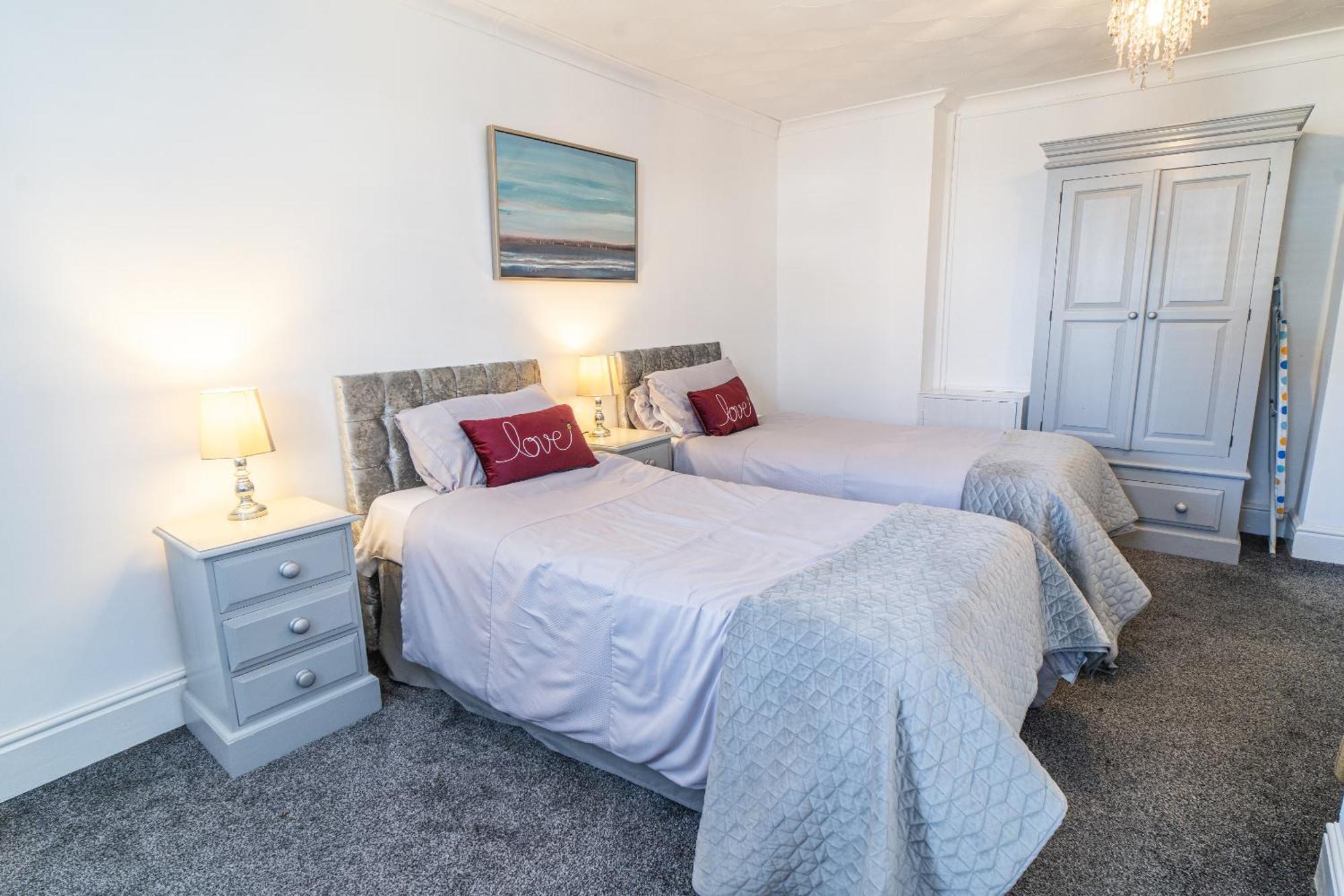 Beachmount Holiday Apartments 科尔温湾 客房 照片